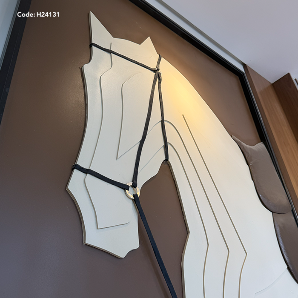 لوحة جدارية يدوية بطبقات فنية بتصميم حصان مودرن